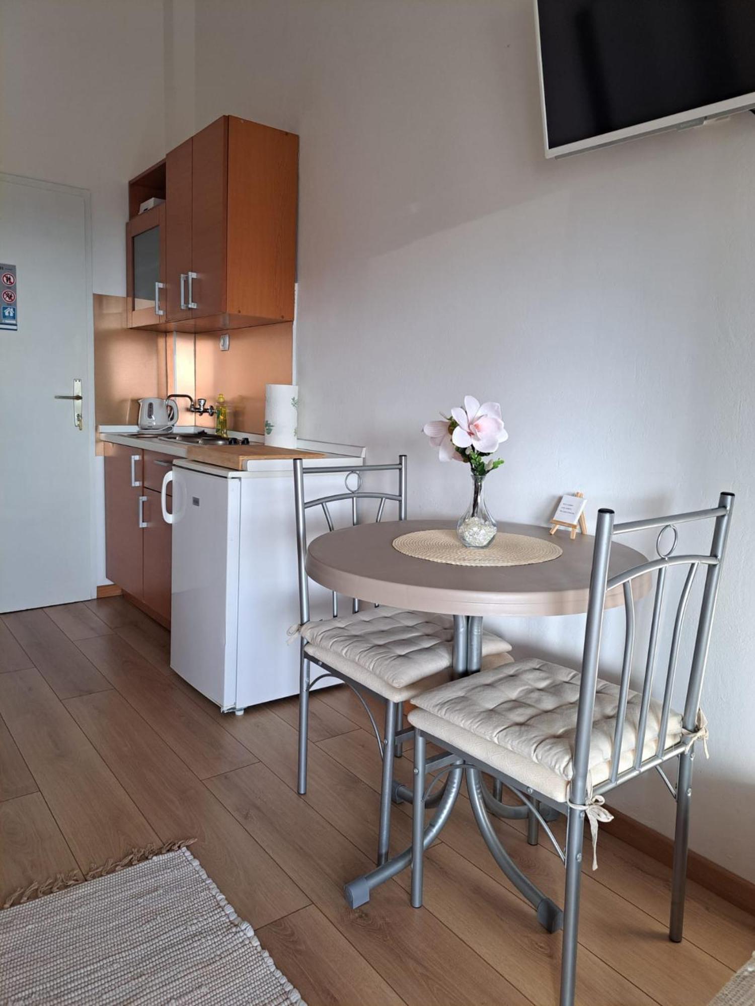 מאקרסקה Apartments Marija מראה חיצוני תמונה